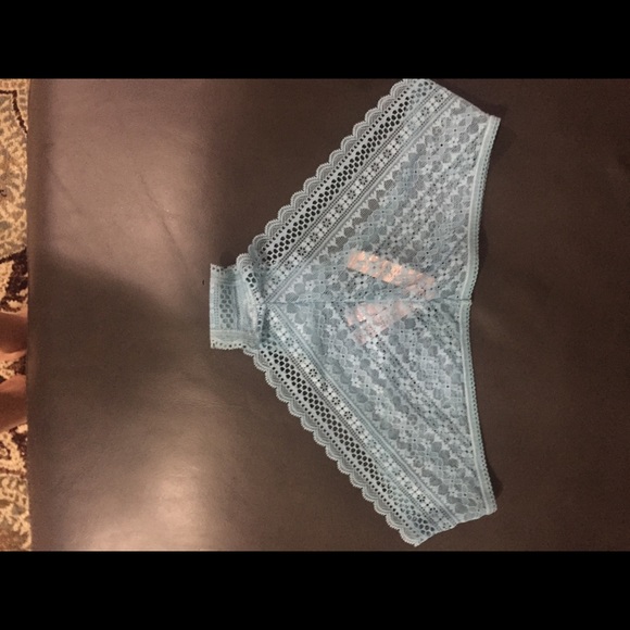2 panties - Picture 2 of 4